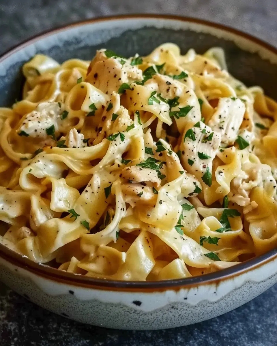 Chicken Buttered Noodles: Easy Comfort Food with Turkey Bacon